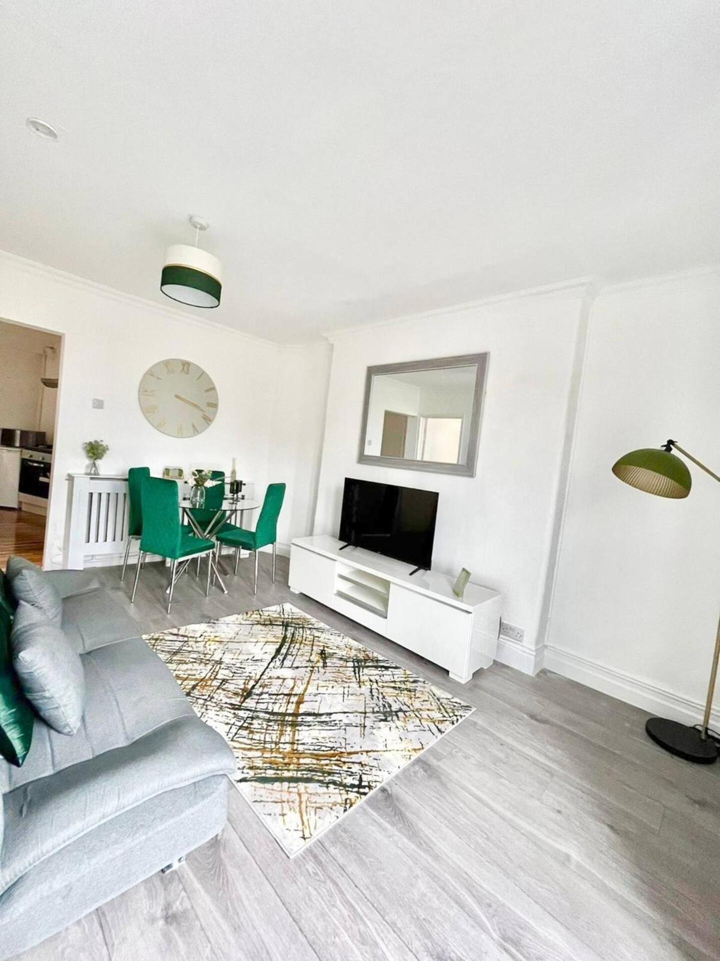 Hamilton House Apartment Портсмът Екстериор снимка