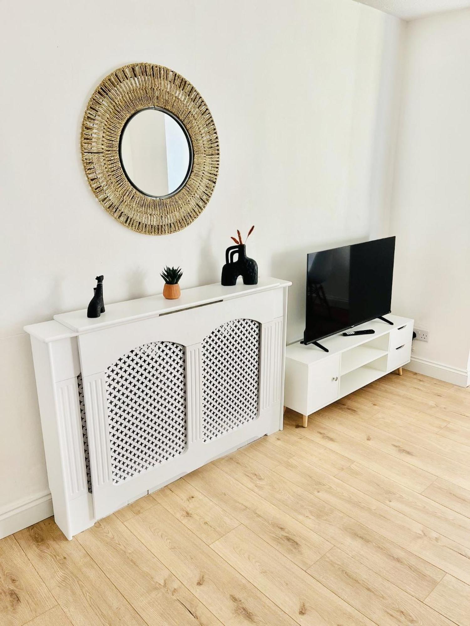 Hamilton House Apartment Портсмът Екстериор снимка
