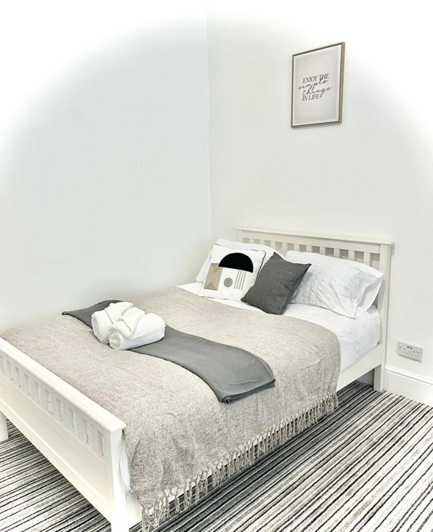 Hamilton House Apartment Портсмът Екстериор снимка